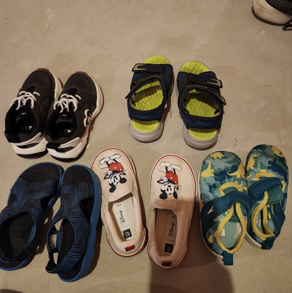 Disney Kids Blue and Yellow Camo Shoes